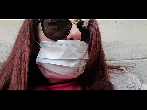 ❤️ Nicoletta hakmerret me fqinjin e saj dhe urinon në garazhin e tij (Karantina speciale italiane Covid19) ️ Video porno në sq.sitevox.top ❌️