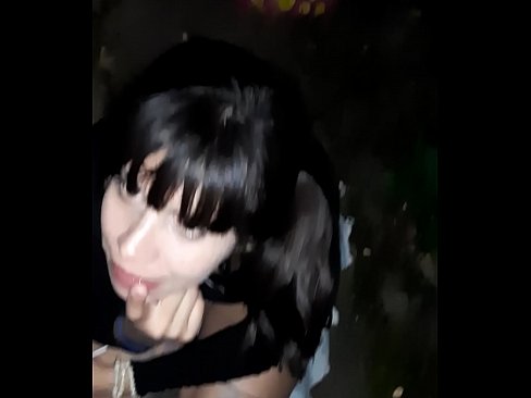 ❤️ Në rrugë penisi i fryrë në këmbim të karamele ️ Video porno në sq.sitevox.top ❌️